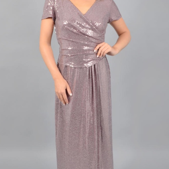 RM Richard’s mother of the bride in rose. - Picture 3 of 3